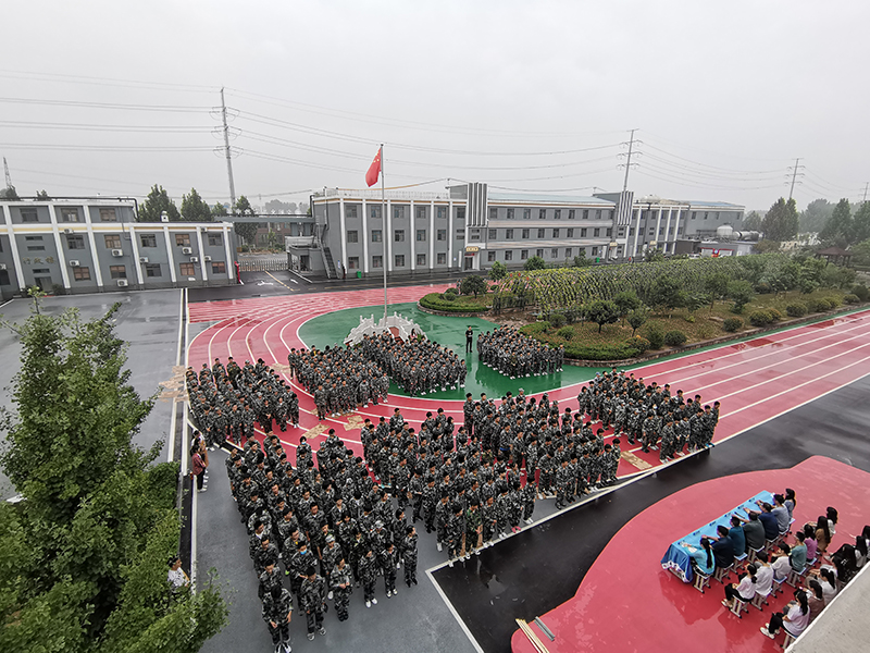 無畏烈日，不懼風(fēng)雨——文昌中學(xué)2020高一新生軍訓(xùn)開始了！